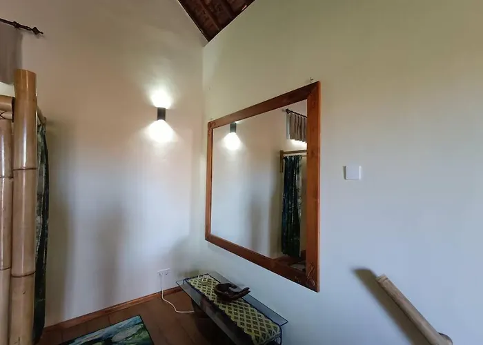 Cand Villa